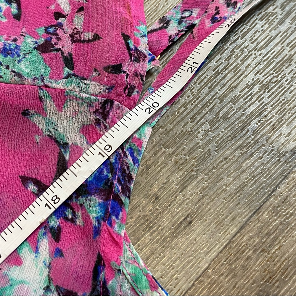 I Heart Ronson Pink Floral Cold Shoulder Tank Blouse Size Medium - Picture 6 of 6